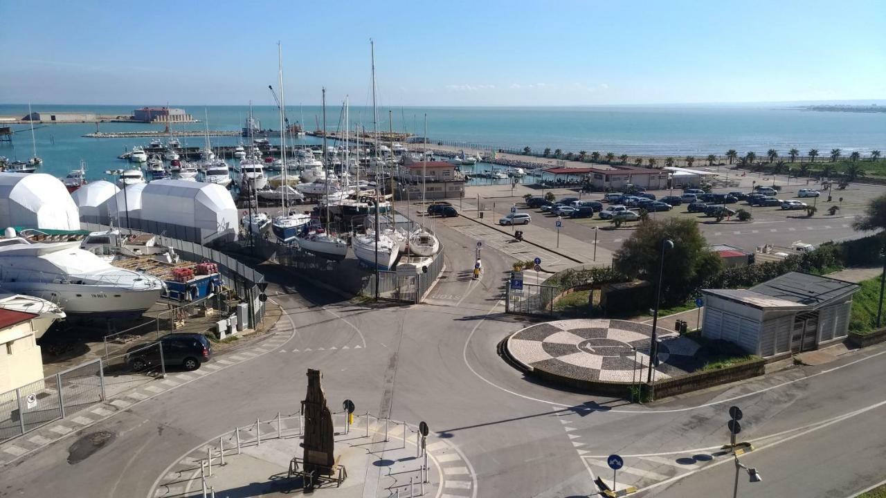 Casa Chiara Imbarco Isole Tremiti Villa Termoli Buitenkant foto