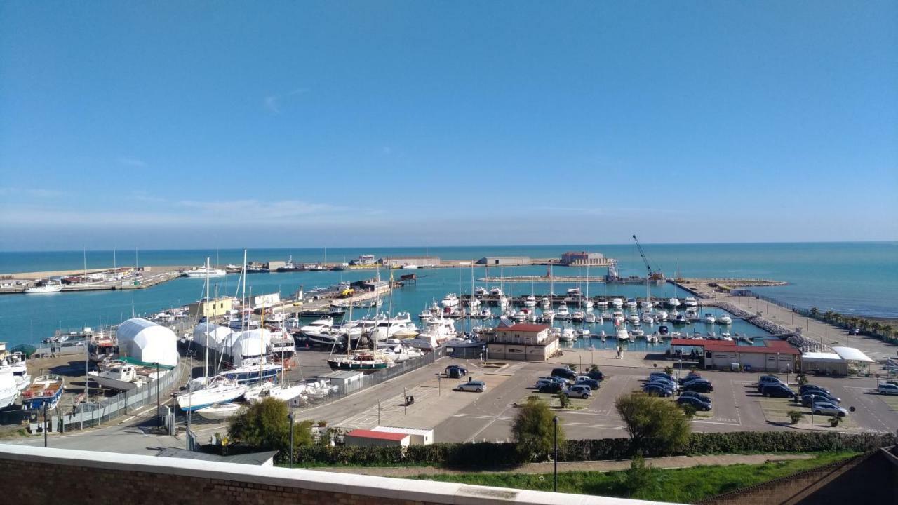 Casa Chiara Imbarco Isole Tremiti Villa Termoli Buitenkant foto